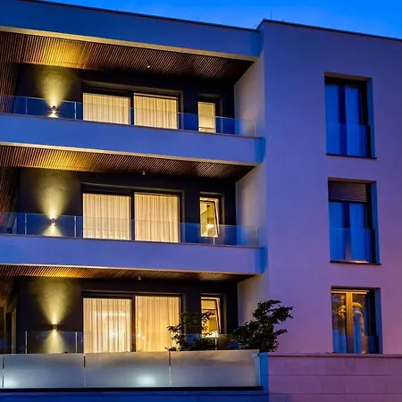 Rocca Riviera Umag Luxury Apartments Exterior photo