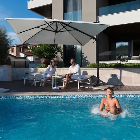 Rocca Riviera Umag Luxury Apartments Exterior photo