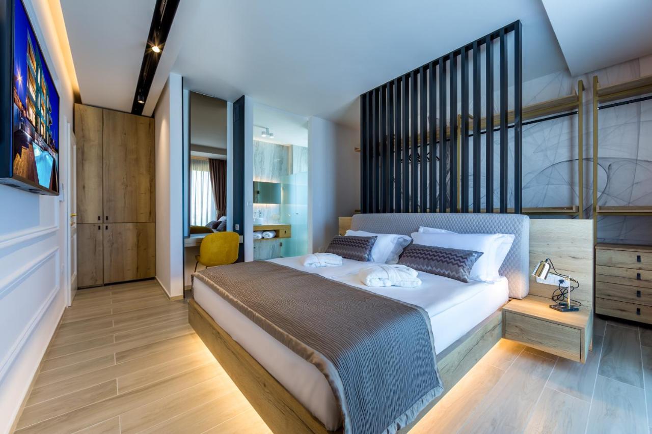 Rocca Riviera Luxury Apartment *