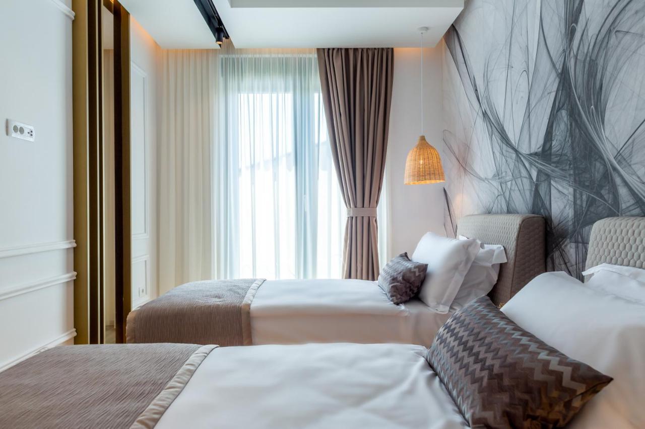 Rocca Riviera Luxury *